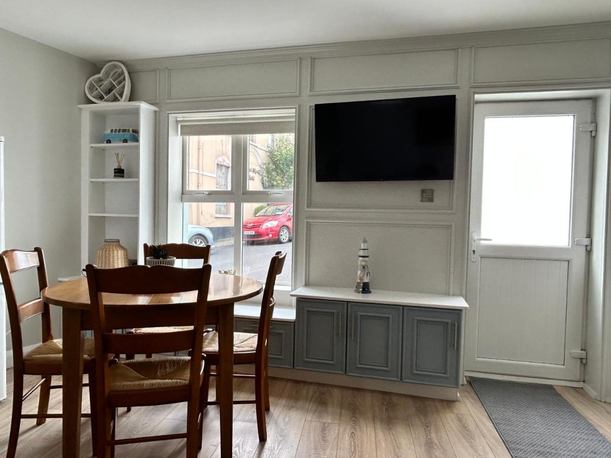Blue Haven Apartment Moville Exterior foto